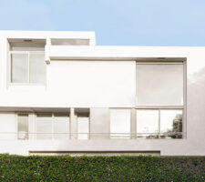 Outdoor view of the MacKey apartments in Los Angeles, designed by R.M. Schindler 1939